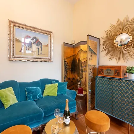 Pontaccio, 4 - Vivere In Brera, Con Ampio Terrazzo * Milano