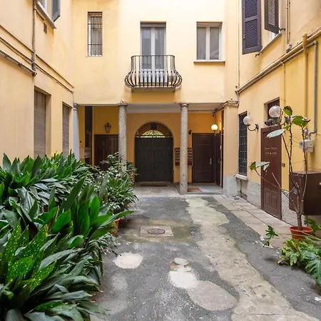 Daire Pontaccio, 4 - Vivere In Brera, Con Ampio Terrazzo
